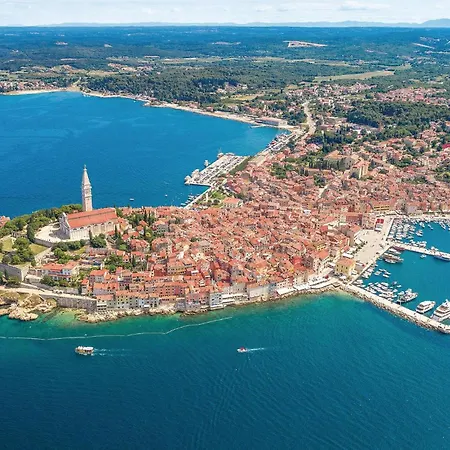 Semesterbostad Luxurious In