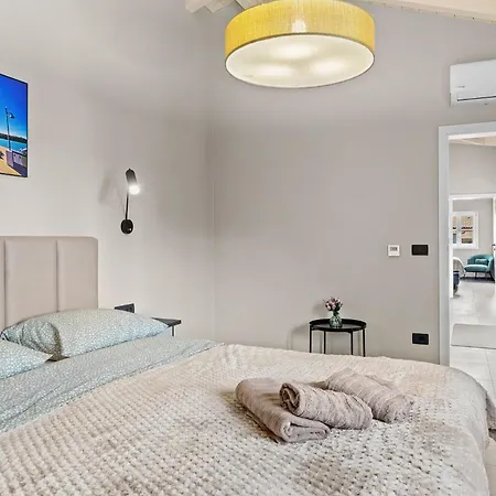 Ferienhaus Luxurious In Sivati